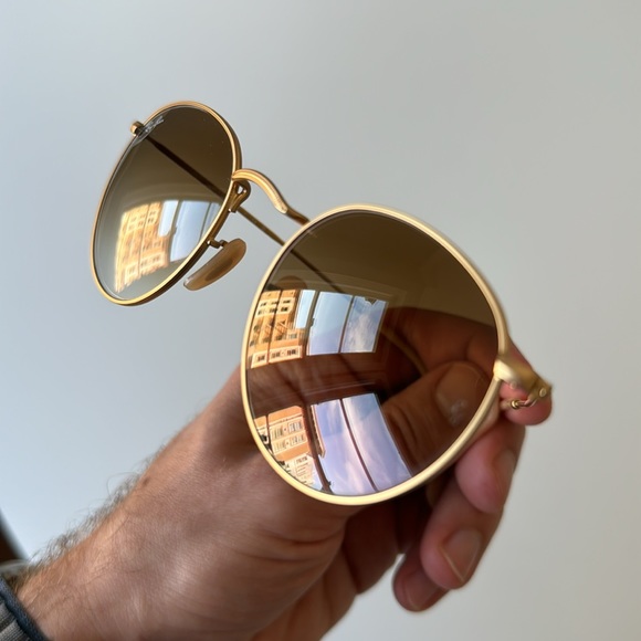 Ray-Ban Round Metal Sunglasses - Matte Gold with Brown Lens - Like New - 50-21 - Picture 7 of 7